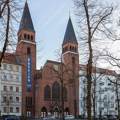 Die Paul-Gerhardt-Kirche in Prenzlauer Berg vor dem Brand. Foto: ekpn