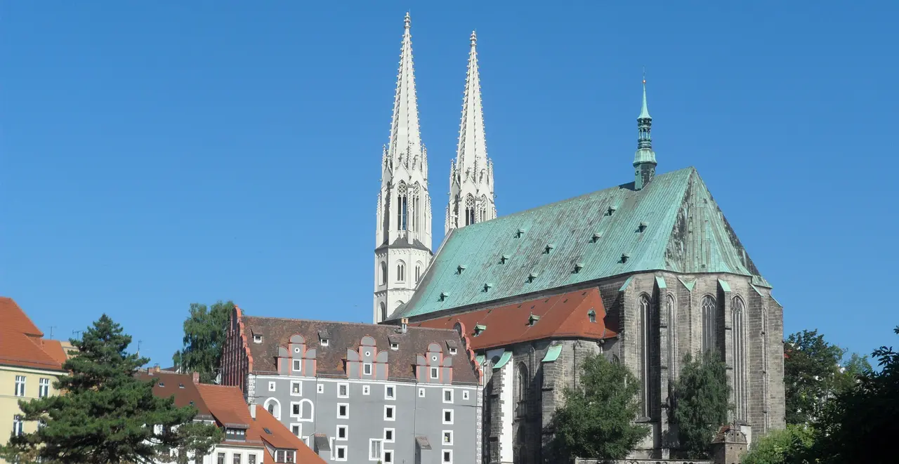 Altstadtbrücke und Peterskirche in Görlitz. Foto: Wikimedia