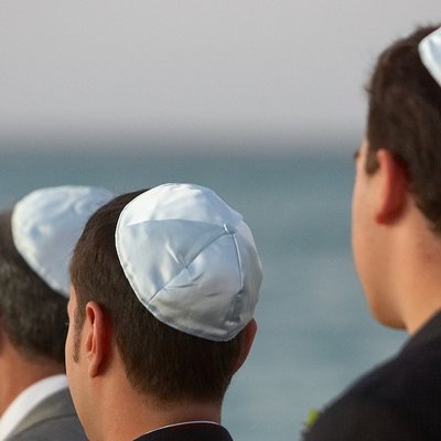 Menschen mit jüdischer Kippa. Foto: Pixabay.de